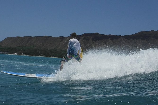 1.5-Hour Private Surfing Lesson in Honolulu - Waikīkī’s beginner-friendly waves