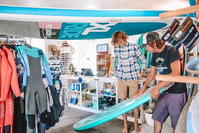 2 Hour Surf Lesson - Te Arai Beach - Planning the meeting point and timing
