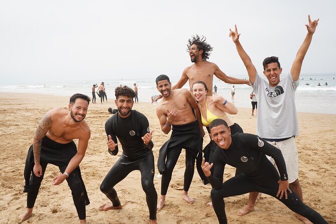2H Surf Lesson In Agadir - Learning the pop-up before entering the waves