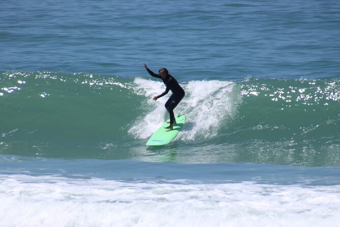 7 nights Surf Coaching Package in Morocco - Food, rooms, and the social side
