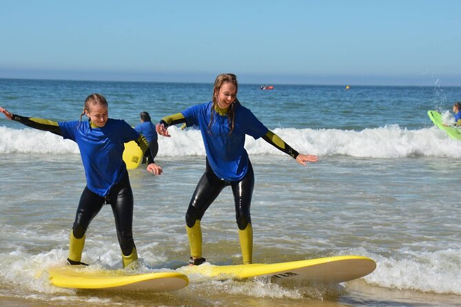 Albufeira: Surf Lesson - The first 20 minutes: warm-up and safety