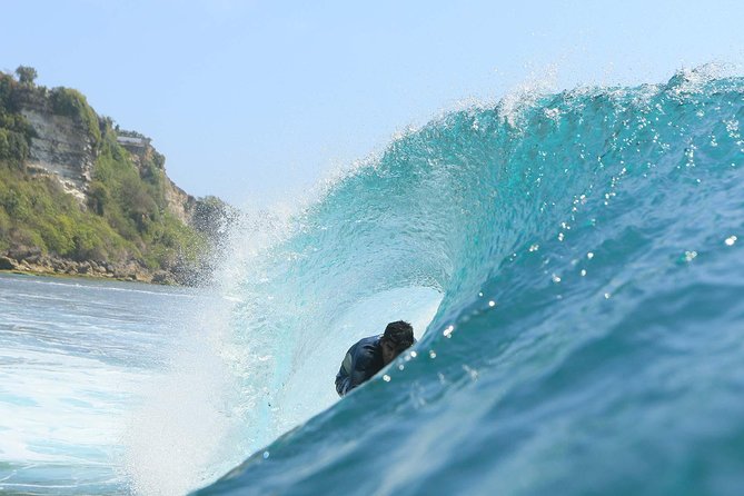 Aulas de Surf - Why a six-person group is worth the price