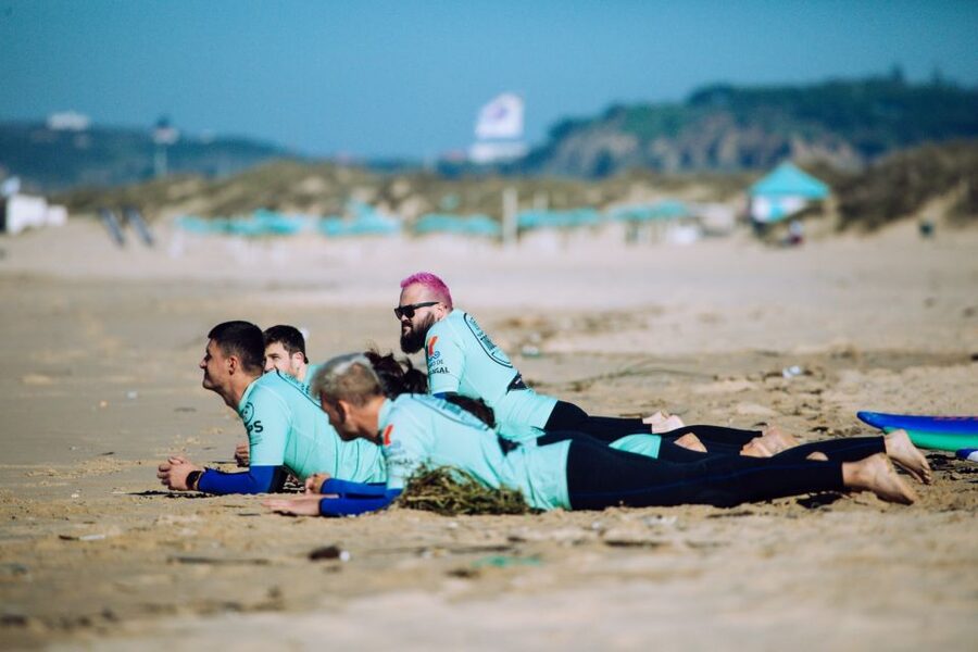Aulas de Surf/Surf Lesson - Lisboa - Key points before you book