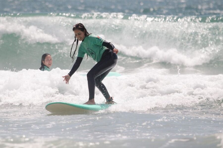 Aulas de Surf/Surf Lesson - Lisboa - Meeting at the Hard Rock Cafe