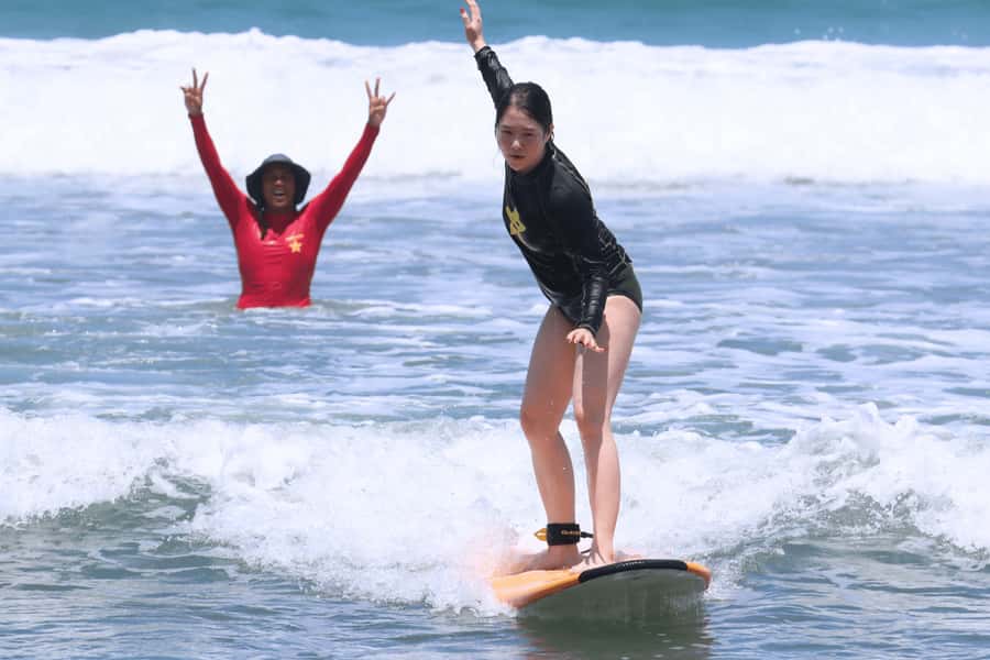 Bali; Group Surf Lesson for Beginners (Non-swimmer Friendly) - Why the first wave matters