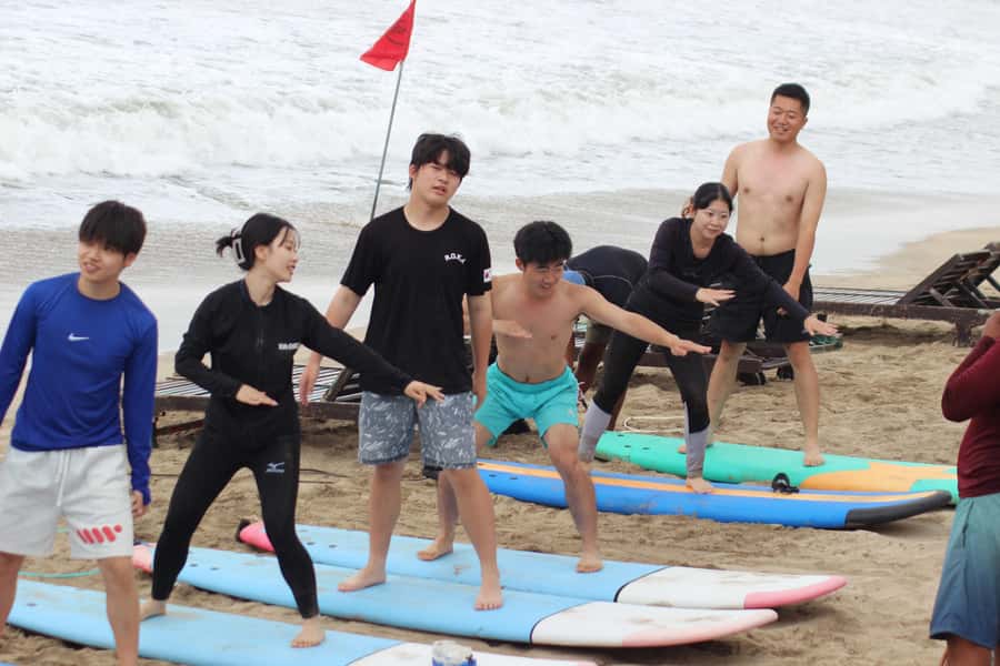 Bali: Kuta Beach Surfing Lesson (1 Hour, Local Instructor) - A short beach break after surfing
