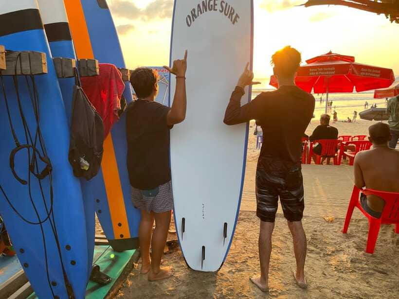 Bali: Kuta Beach Surfing Lesson (1 Hour, Local Instructor) - Who should book this lesson?