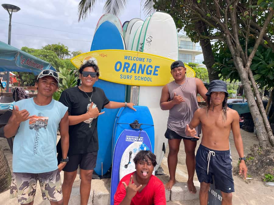 Bali: Kuta Beach Surfing Lesson (2 Hours, Local Instructor) - The instructors and teaching style