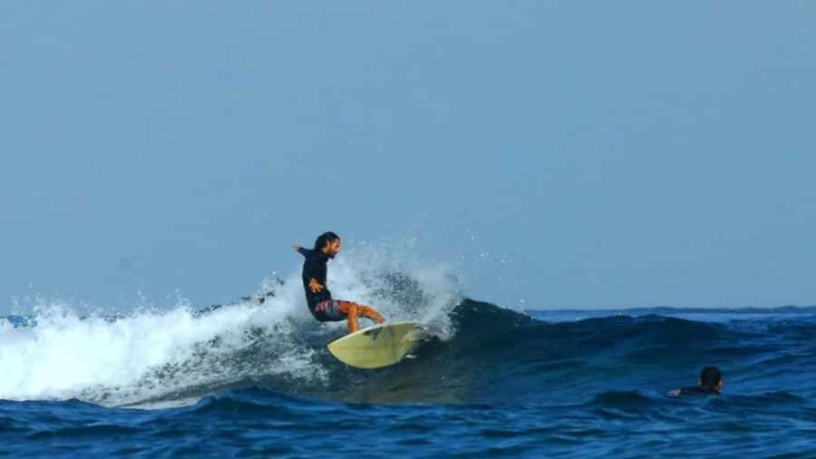 Bali: Nusa Lembongan Surf Lesson for All Levels - The safety briefing starts on dry land
