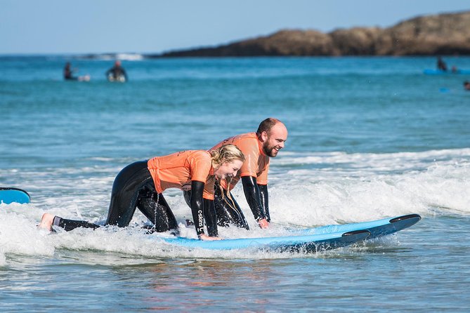Beginner's Surf Experience in Newquay - Walking to the beach and getting oriented