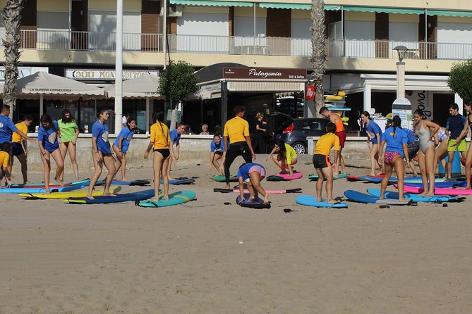 Beginner Surf Course - What the two-hour surf course is really like