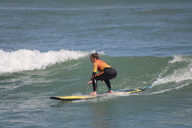 Beginner Surf Lesson in Lima, Perú - A first surf lesson built for nervous beginners