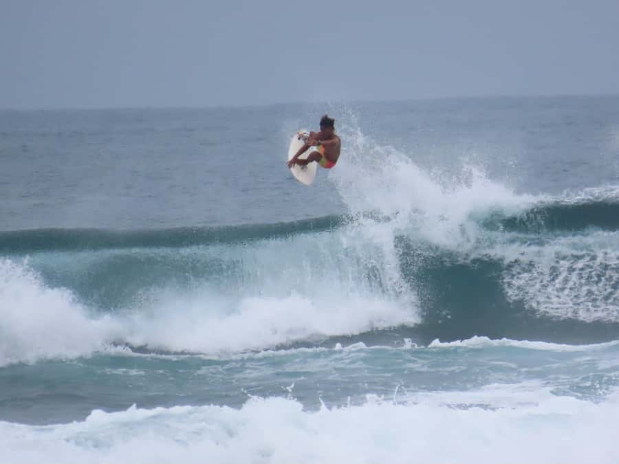 Best Surf Lesson around Uluwatu - Who Should Book This Surf Experience?