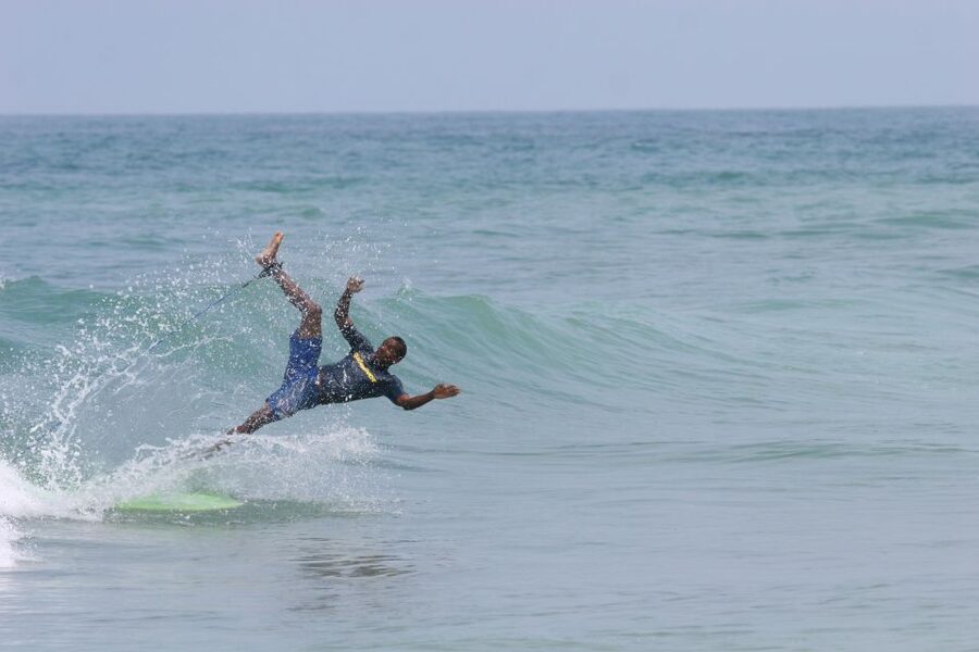 Biarritz : Cours de surf sur la côte Basque. - What $53 includes, and what it does not