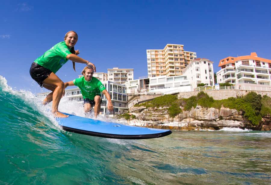 Bondi Beach: 2-Hour Surf Lesson Experience for Any Level - The safety briefing is more than a quick warning