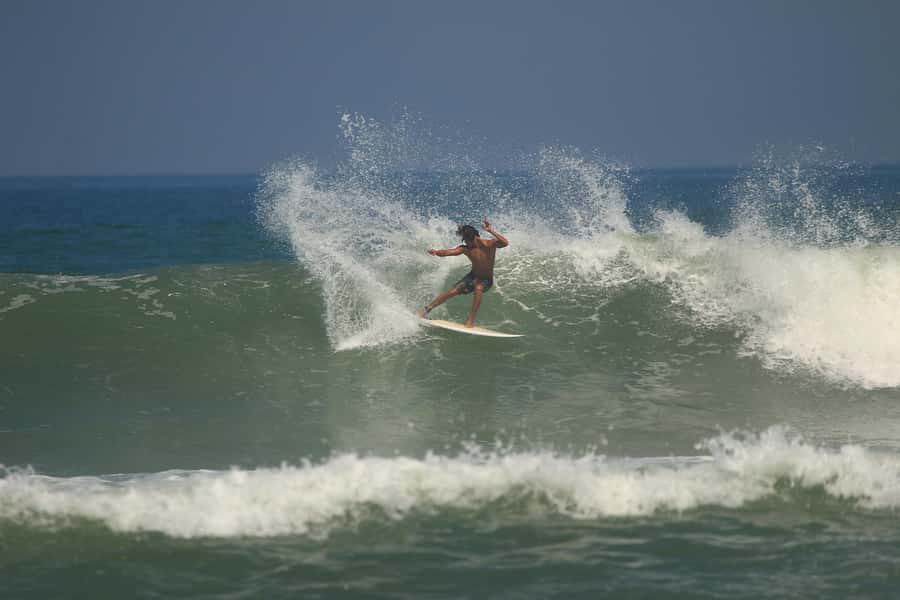 Canggu: 2-Hour Surf Class with a Professional Instructor - Meeting your instructor on Canggu Beach