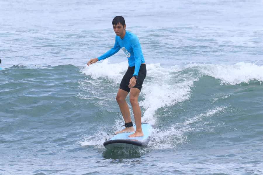 Canggu : 2-Hour Surfing Lesson - Beginner coaching with Wayan, Justin, and Ian