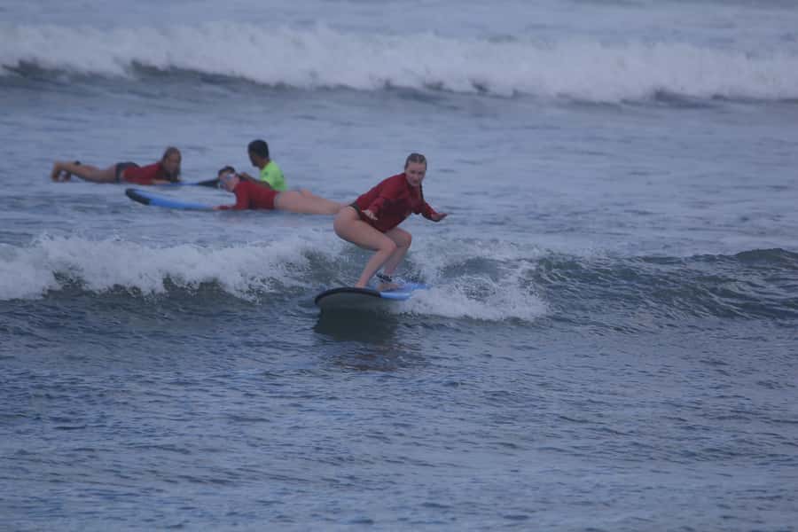 Canggu Surf Lesson - English, Russian, and Japanese language information