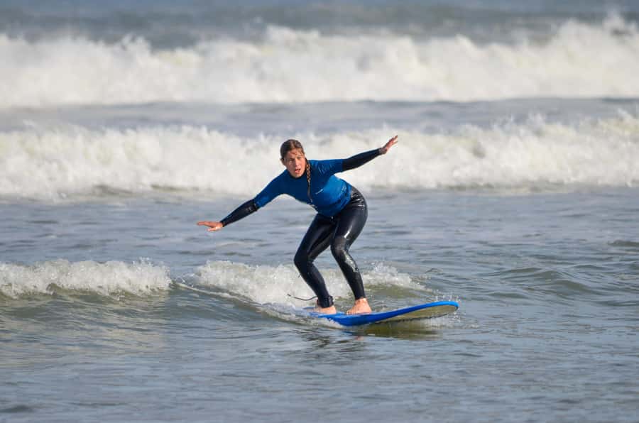 Cape Town:Learn to surf with the best view of Table Mountain - Big Bay gives you a memorable first lesson