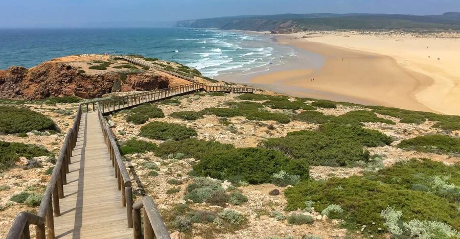 Carrapateira: Surf Lesson - The first lesson on land