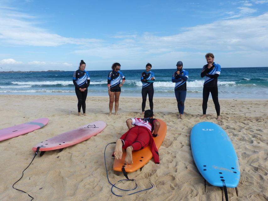 Corralejo: Surf Lessons for Beginners with Hotel Pickup - What the four-hour Corralejo lesson is really like