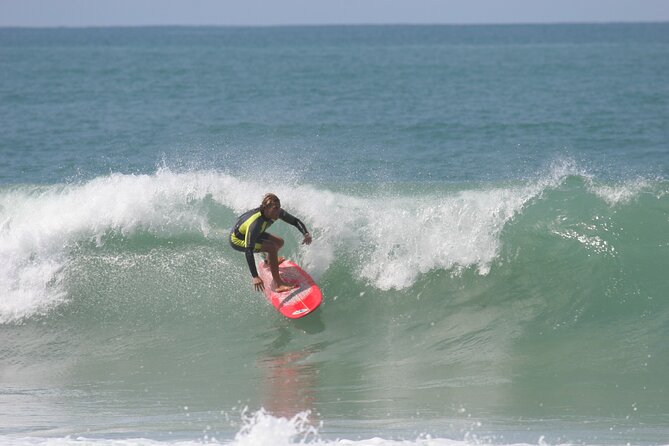 Discover Surfing on the beaches of Biarritz - Who will enjoy this most