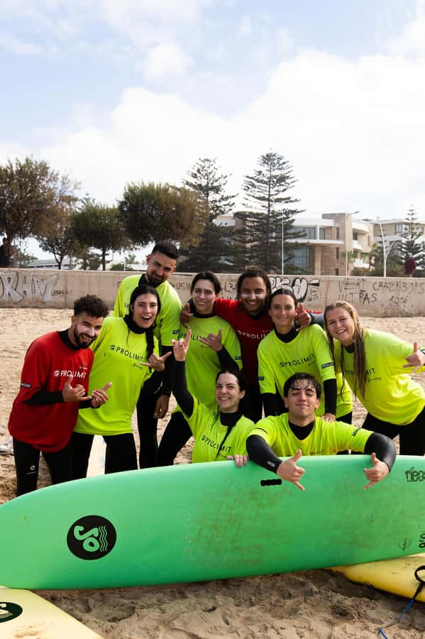 Essaouira: Surf Lesson with changing rooms & Hot showers - Choosing the right time of day