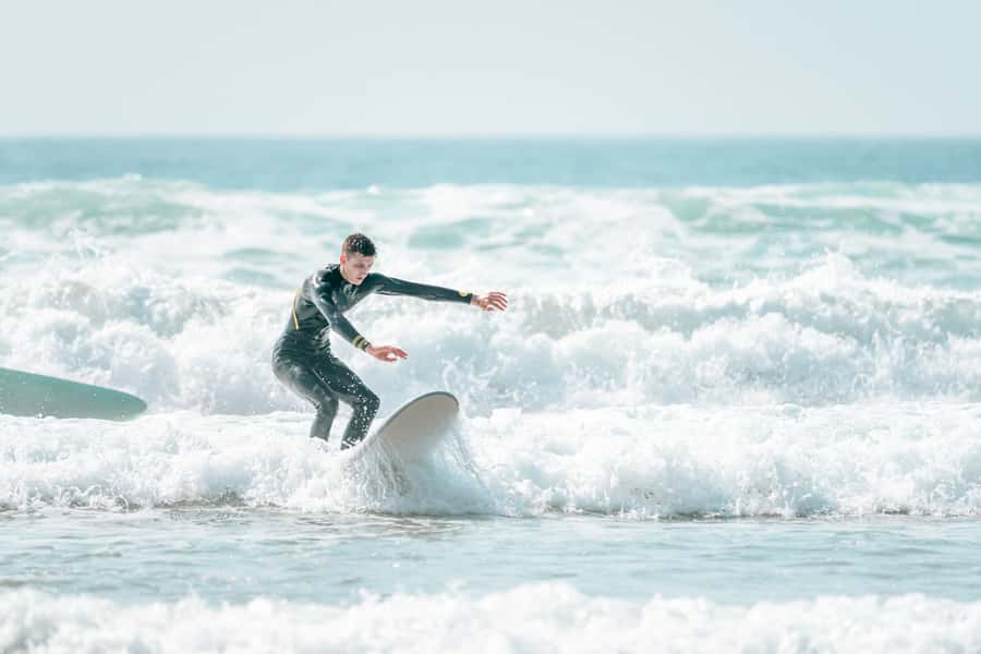 Essaouira: Surf Trip from Marrakech - The two-hour surf lesson in Essaouira