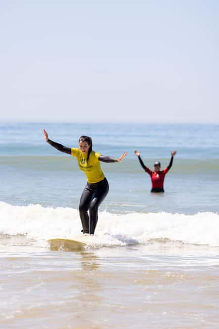 Falésia Beach Surf Class in Small Group + Hot Shower - What $35 gets you