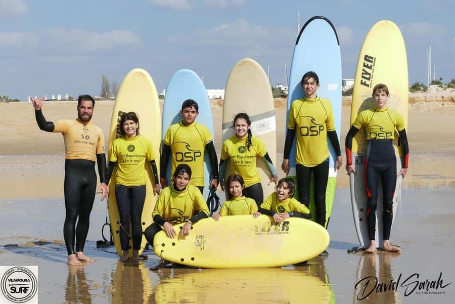 Falésia Beach Surf Class in Small Group + Hot Shower - Who should book this class