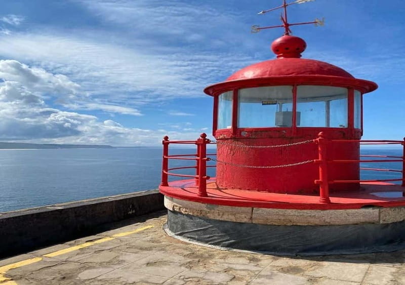 From Lisbon: Nazaré – Portugal’s Giant Waves Surf Tour - Forte de São Miguel Arcanjo puts the waves in context