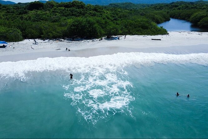 From Sayulita: Surf Trip to La Lancha Beach -all ages & levels - Starting at Marea Surf School in Sayulita