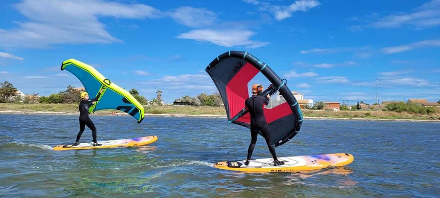 Frontignan Plage: Wing Surfing Lesson - The first lesson on land: learning the wing