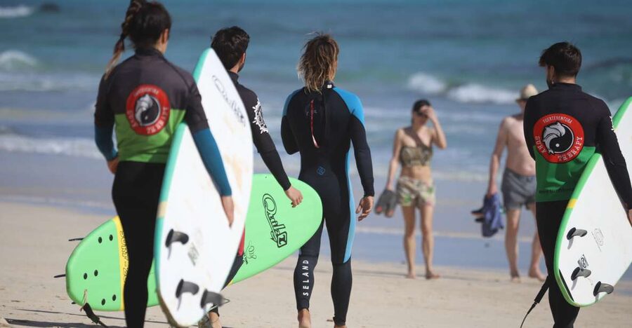 Fuerteventura : Corralejo Surf Lesson - Key points to know before you book
