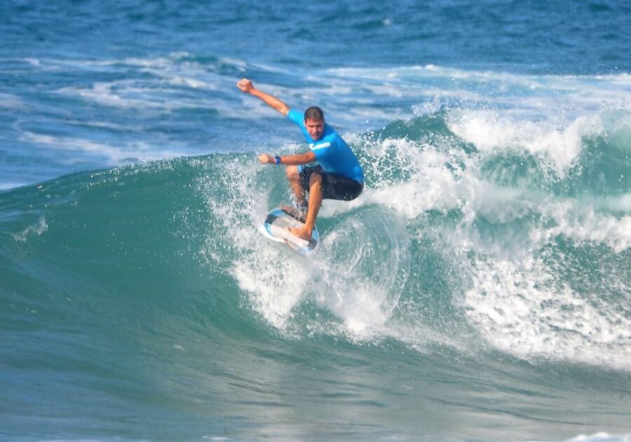 Fuerteventura: Learn to Surf Lesson - Getting to the beach from Caleta de Fuste or Puerto del Rosario