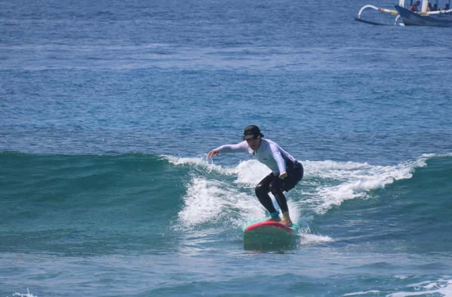 Gili Trawangan: Private Beginner & Intermediate Surf Lessons - How much value do you get for $17?