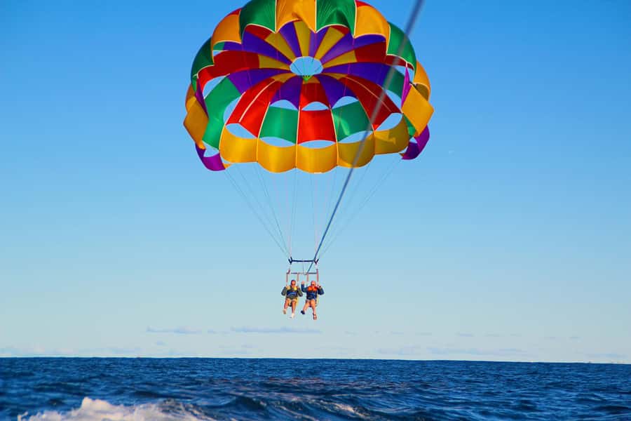 Gold Coast: Surfers Parasailing with Free Photos - Who Will Enjoy This Gold Coast Parasail?