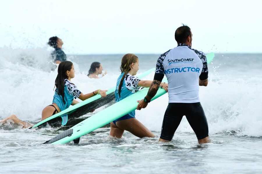 Gran Canaria Maspalomas: Surf lessons all levels - Starting on the sand before entering the water