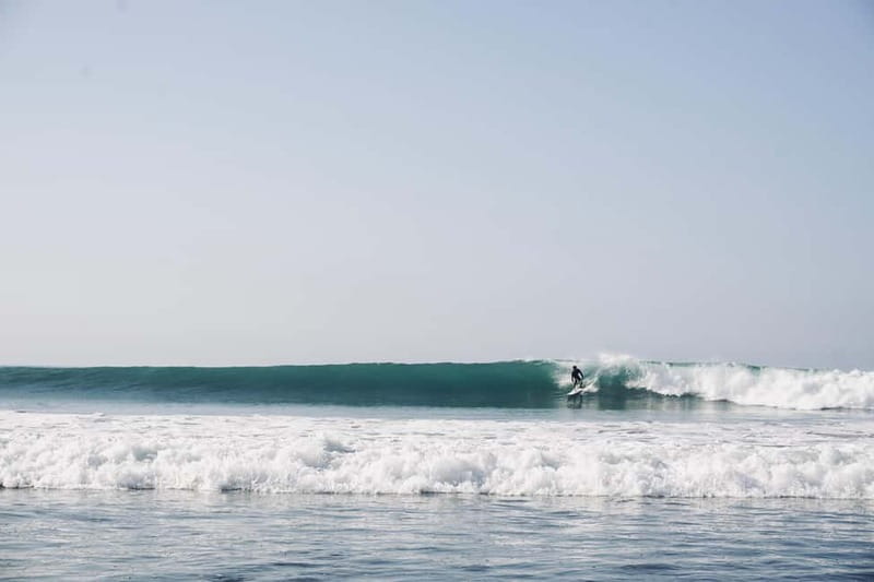 Gran Canaria: Surfing Lesson with Transfers - Safety, fitness, and who should skip it