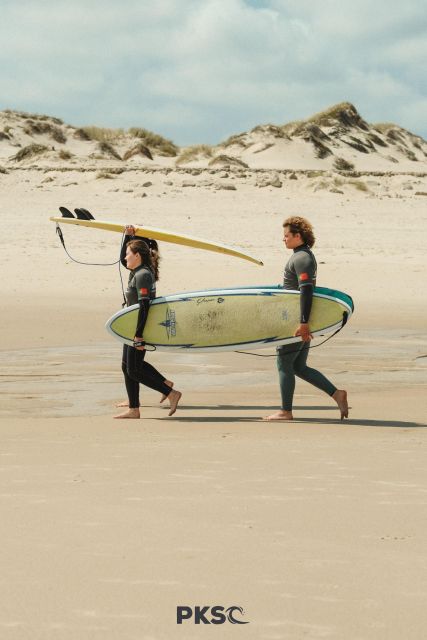 Group Surf Class in Peniche with PKSC - Key points before you paddle out