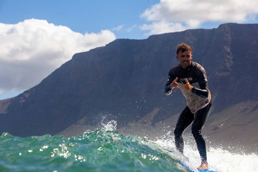 Group surf lessons in Lanzarote, learn with a local team - Key things to know before booking