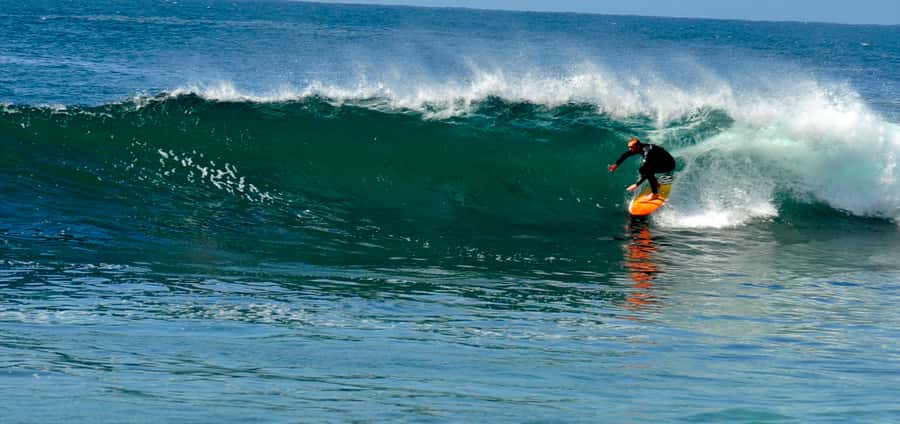 Guided Surfing Tour to Essaouira from Marrakech - Surfing in Essaouira with equipment supplied