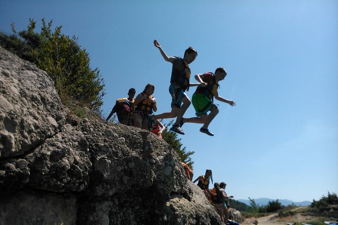 Hire of Kayak and Paddle Surf in La llosa del cavall - Why families may find this an easy outing