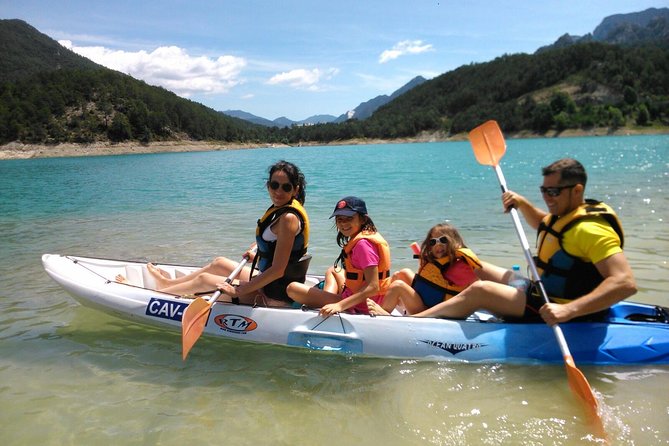 Hire of Kayak and Paddle Surf in La llosa del cavall - Choosing between kayaks and paddle boards