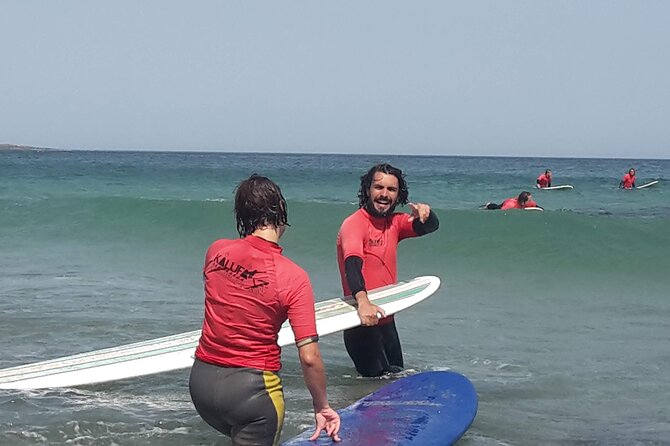Kalufa Surf school in Caleta de Famara, Lanzarote - Two hours in the water at Famara Beach