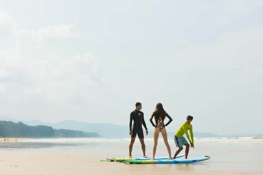 Khao Lak: 1.5-Hour Small Group Surfing Experience - Why the small group matters