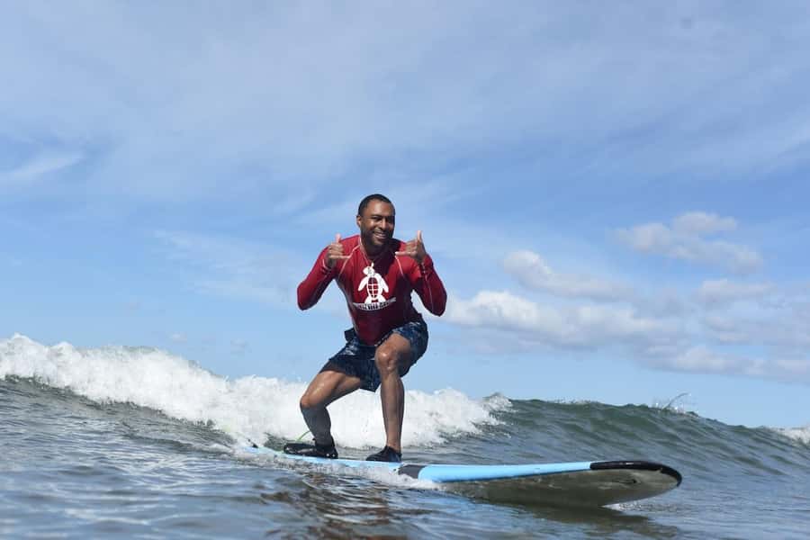 Kihei, Maui: 2-Hour Beginner Surfing Class - Meeting at Kalama Beach Park in Kihei