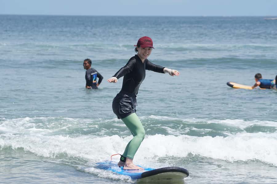 Kuta/Bali: Private Beginner & Intermediate Surf Lessons - Meeting 27 Surf School at Kuta Beach