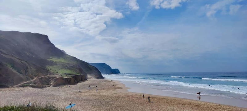 Lagos: Group Surf Lessons For All Levels - What the $94 price includes