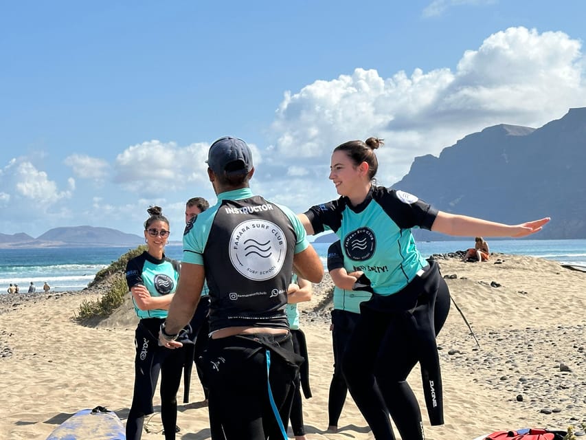 Lanzarote: dynamic surf lessons with friends or private lessons in Famara - Key points to know before booking